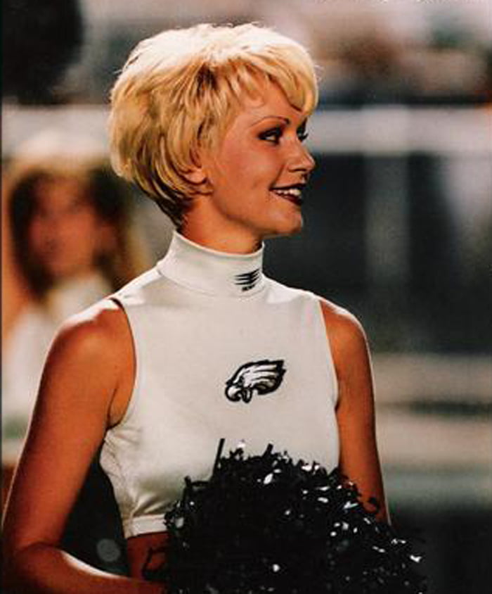 Famous ex-NFL Cheerleader MILF - Beverly Lynne Hubscher #101096288