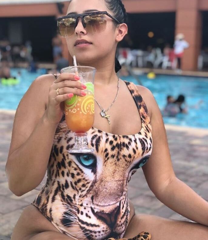 Victoriaines nackt #108250137