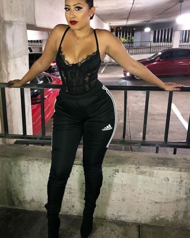 Victoriaines nackt #108250138