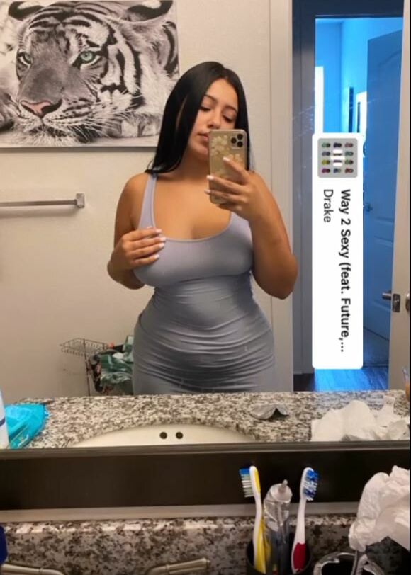 Victoriaines nackt #108250155