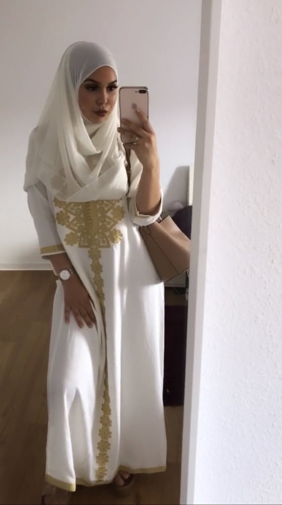 Hijab 1.0
 #94122777