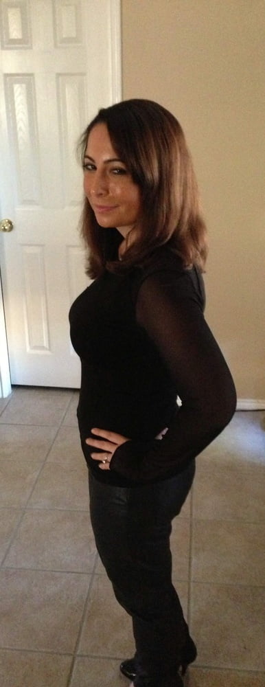 Femme brune brune, épaisse, curvey, couverte de sperme du Texas
 #98507927