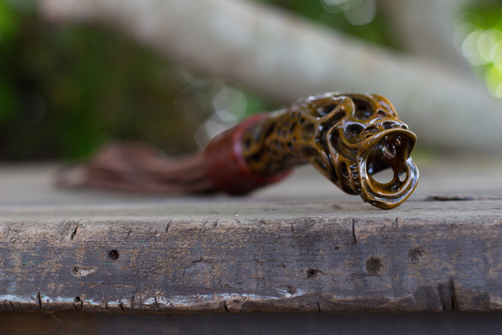 The Curve. Loop flogger #94918212