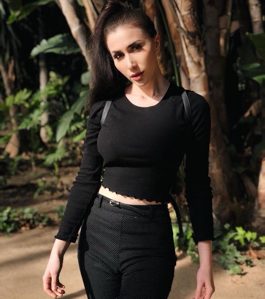 Taylor Jevaux desnuda #108544900