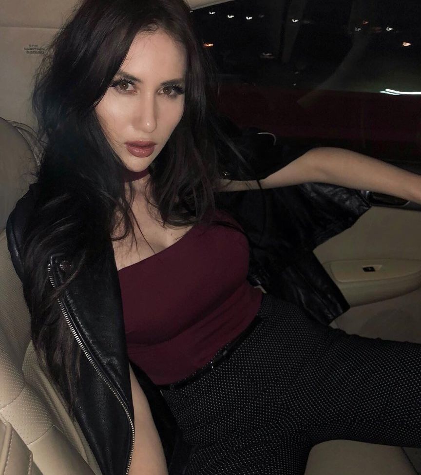 Taylor Jevaux desnuda #108544903