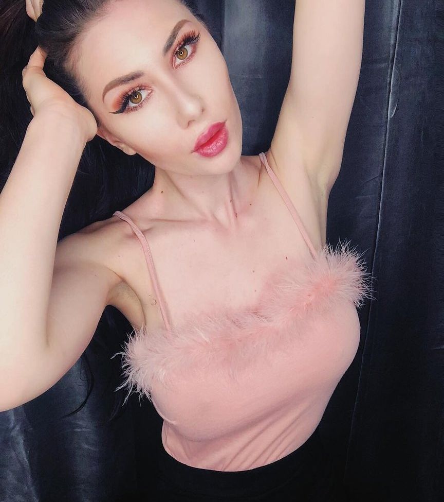 Taylor Jevaux desnuda #108544929