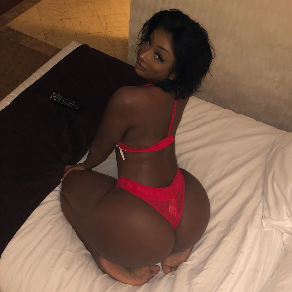 EBONY HOTTIES PART 1 #89354060