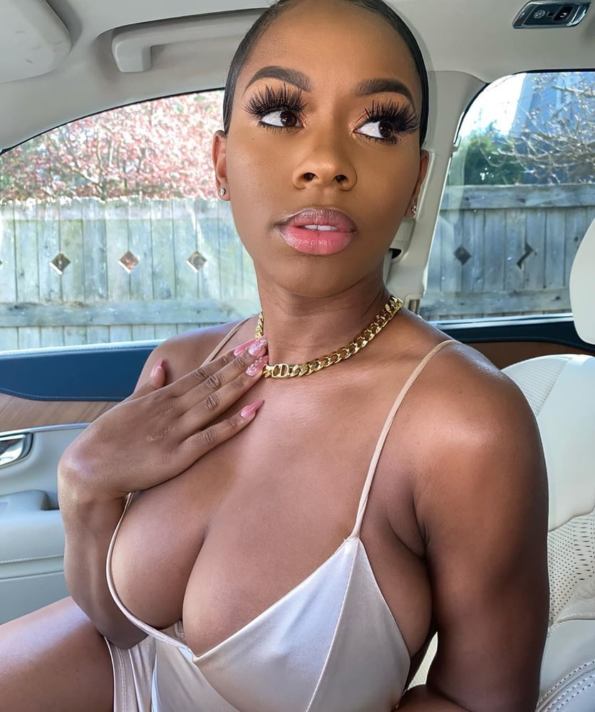 EBONY HOTTIES PART 1 #89354232