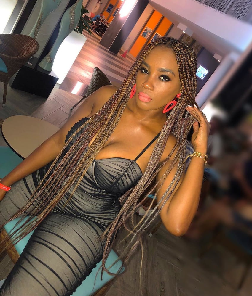 EBONY HOTTIES PART 1 #89354428