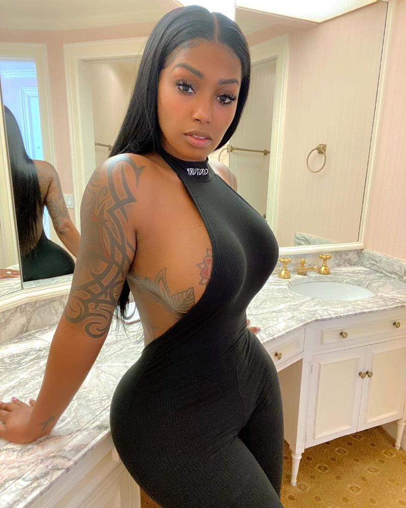 EBONY HOTTIES PART 1 #89354483