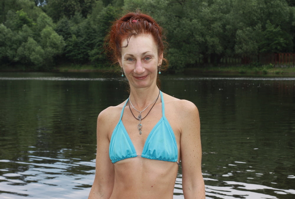 Beach portrait #106996182