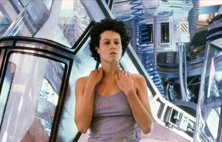 Sigourney weaver
 #100320429