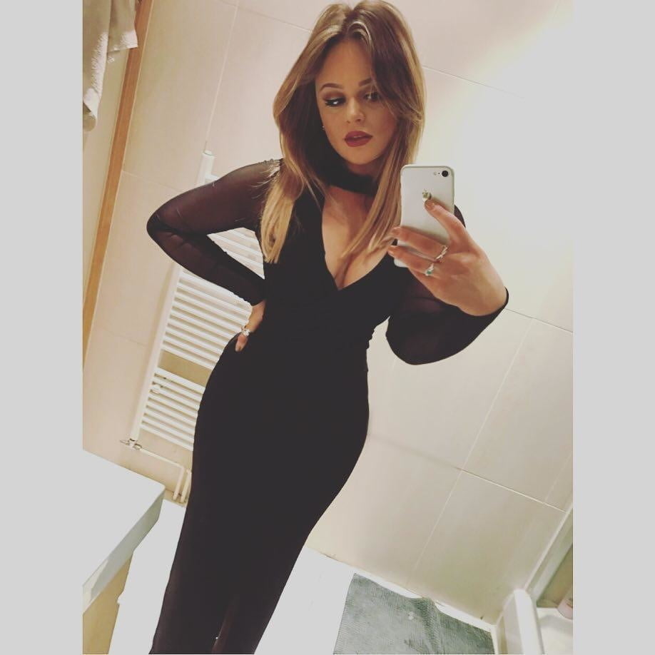 Emily atack en forme comme fuck 2
 #79726939