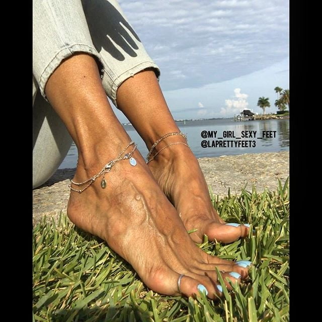 Sexy Milf Feet (feet, barefoot, Insta) #79843052