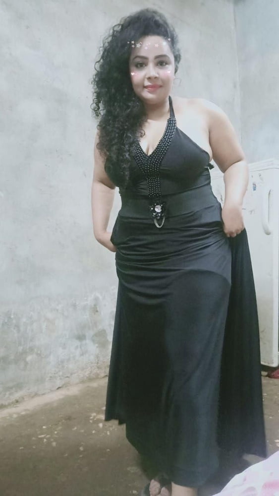 Didi ki modern dress
 #100753897