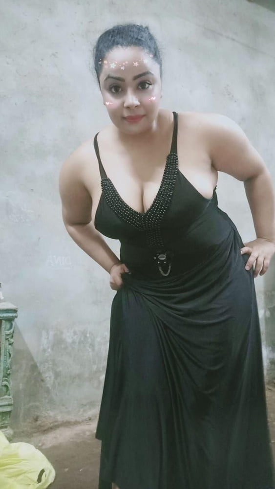 Didi ki modern dress
 #100753903