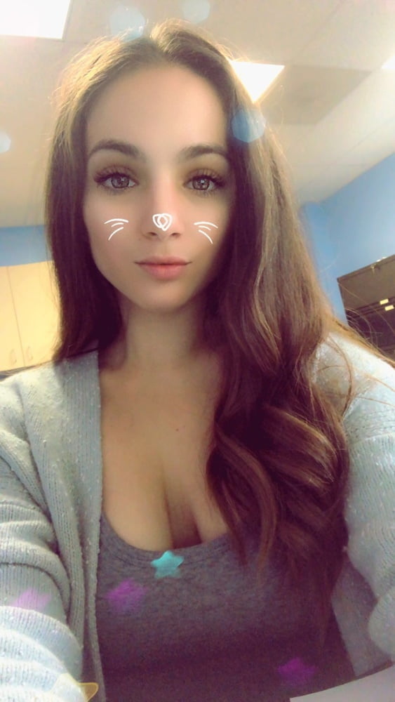 Exposed Webslut #93610567