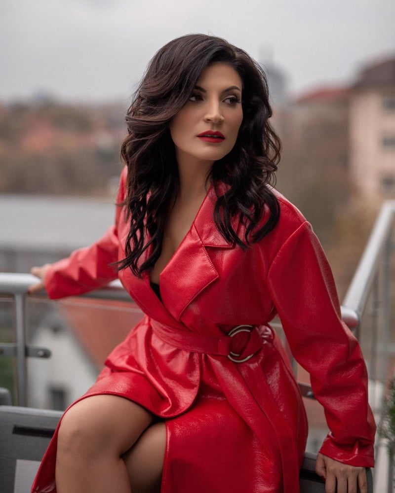 Ioana ginghina
 #92585653