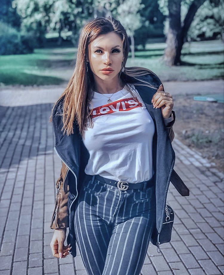 Nataliya zibrova braless
 #102358236