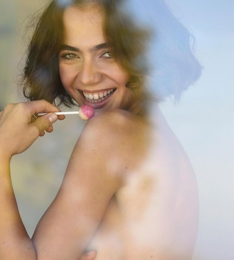 Solomia Maievska desnuda #107576605