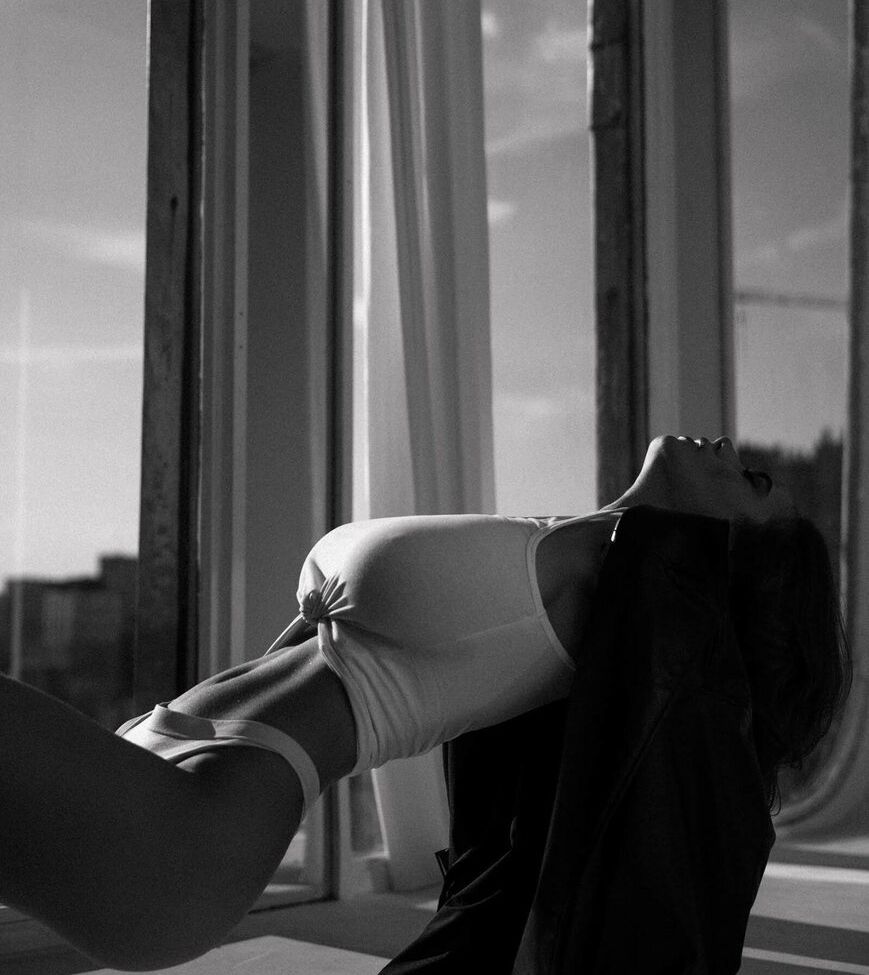 Solomia Maievska desnuda #107576808