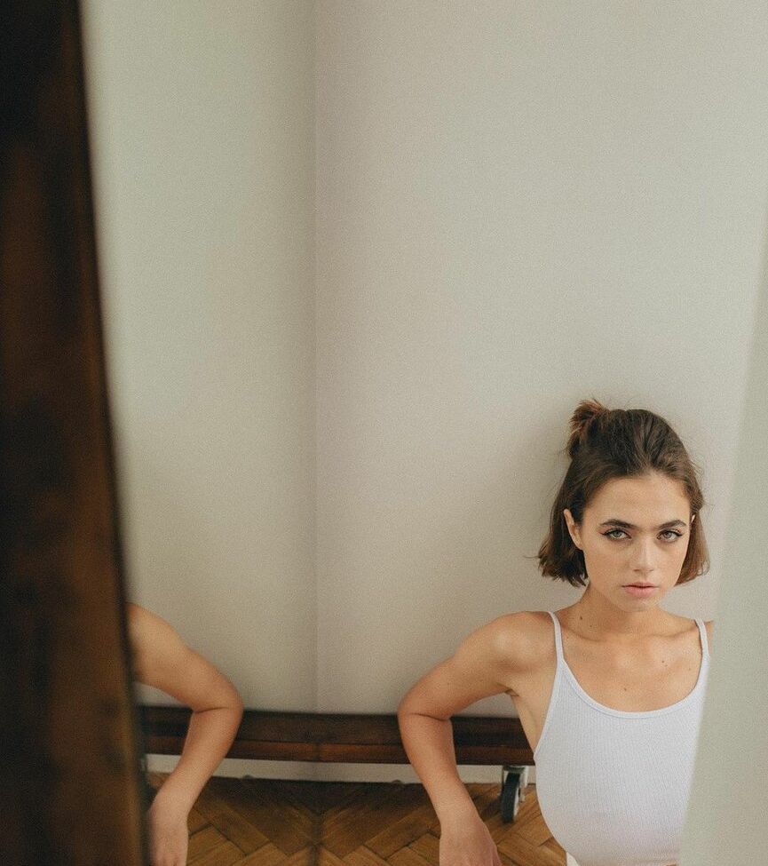 Solomia Maievska desnuda #107576844