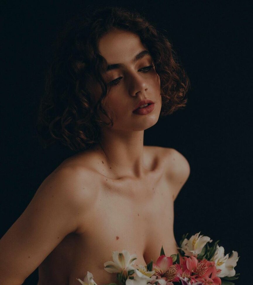 Solomia Maievska desnuda #107576851