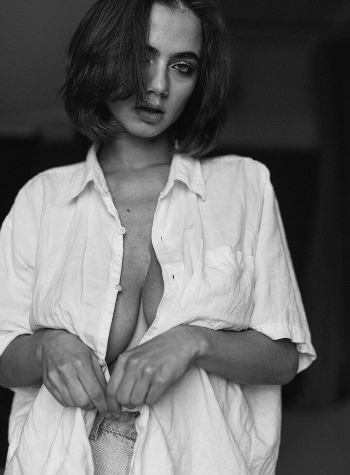 Solomia Maievska desnuda #107576920