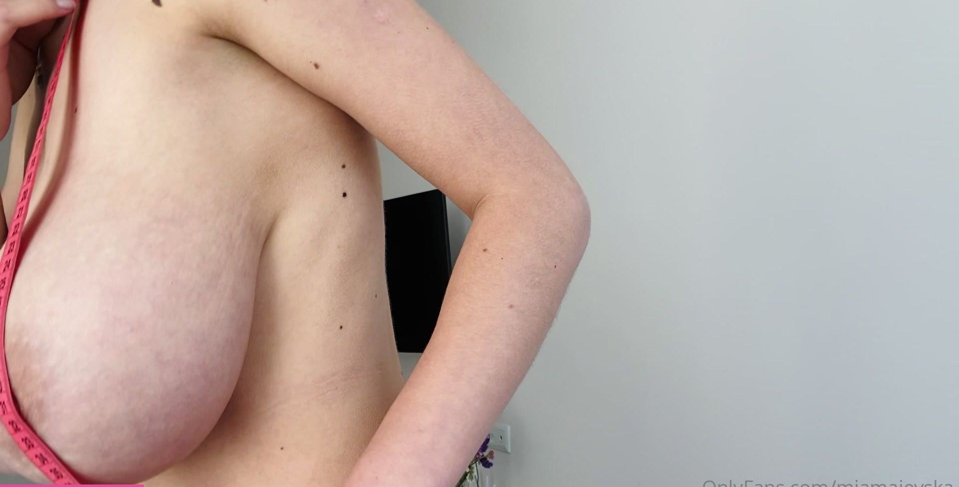 Solomia Maievska desnuda #107576996