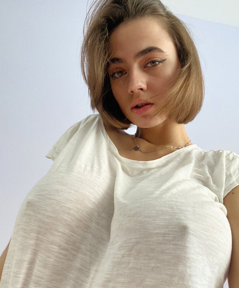 Solomia Maievska desnuda #107577190