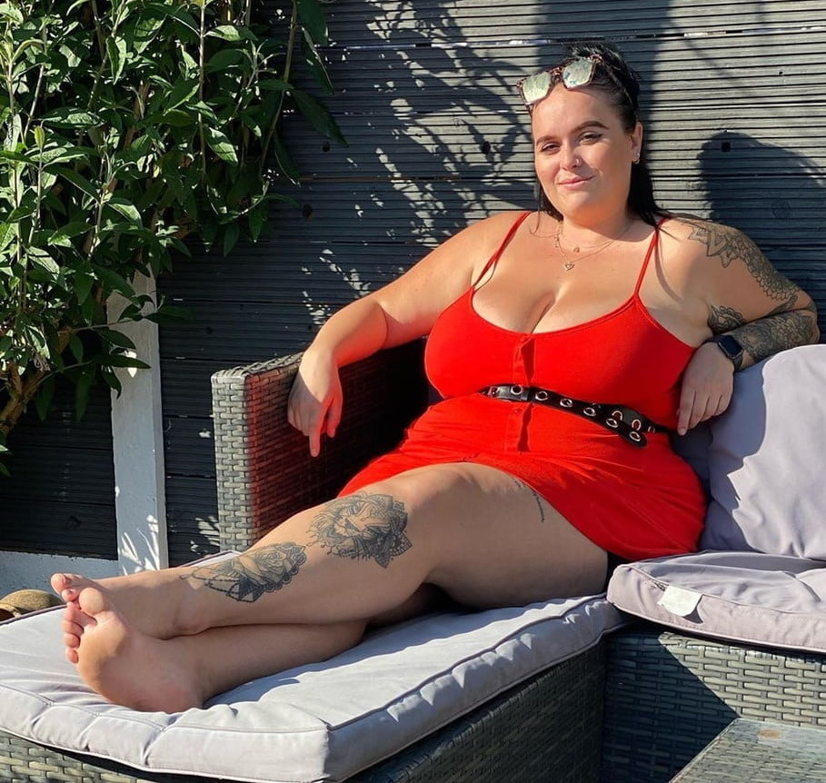 Full thighs in the mini 1544 #89804546