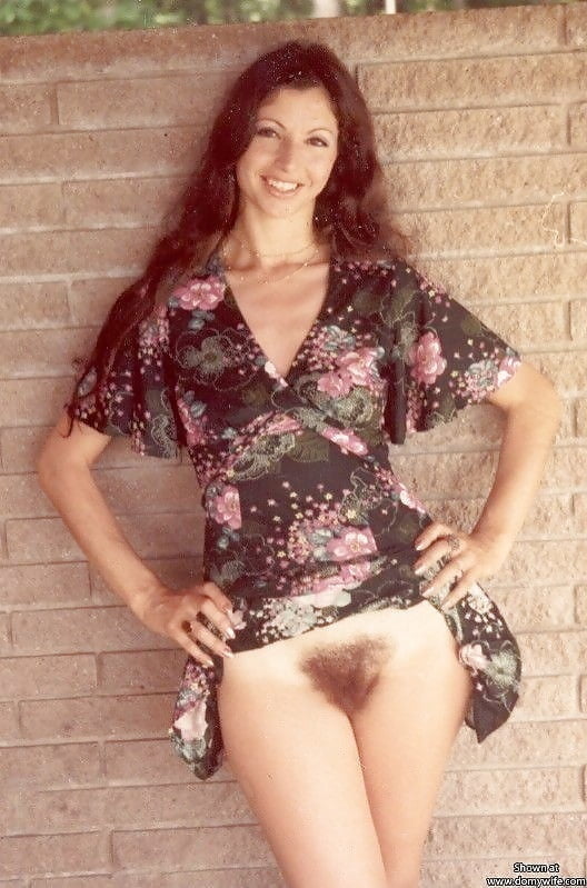 Amateur Rita II #83442945