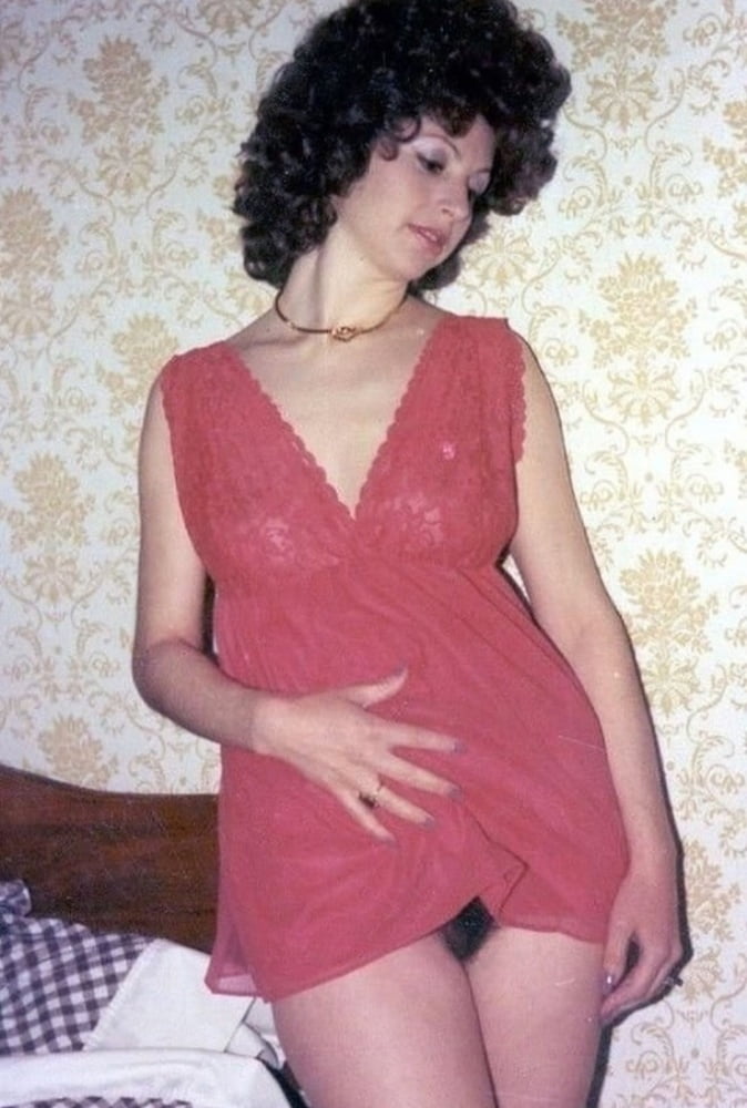 Amateur Rita II #83443177