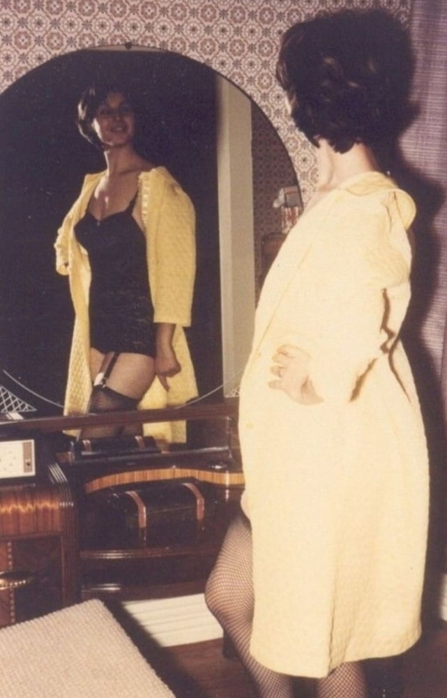 Amateur Rita II #83443192