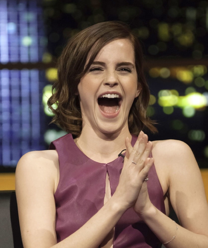 Emma watson ne rentrera pas chez elle sans vous.
 #96809359