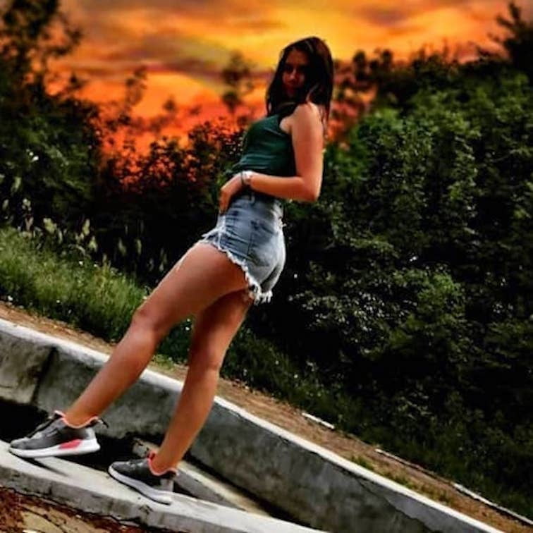 Ellos chicas 2
 #93439848