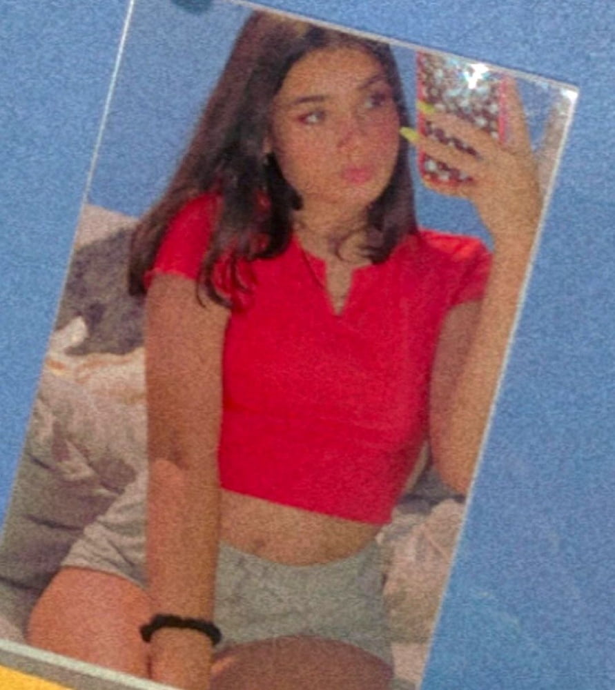 Ellos chicas 2
 #93439895