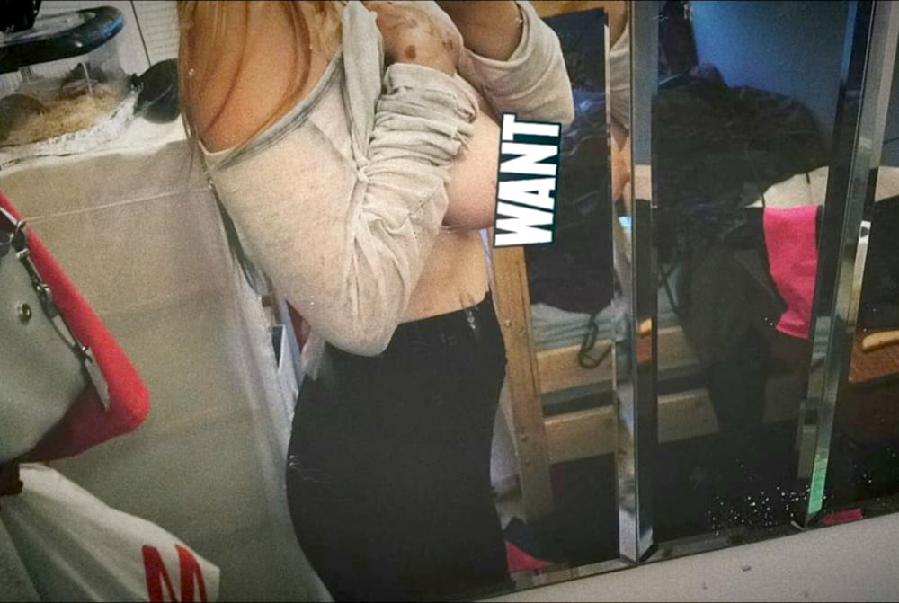 Ellos chicas 2
 #93439925