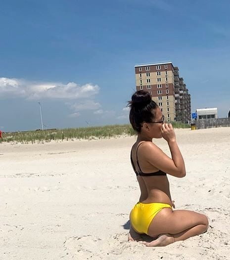 Ellos chicas 2
 #93439940