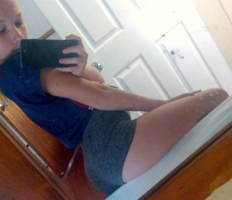 Ellos chicas 2
 #93439945