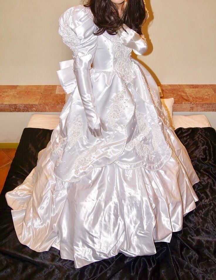 Silky novia vestidos de novia y vestidos 1
 #103387900