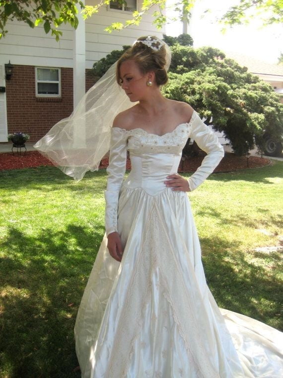 Silky novia vestidos de novia y vestidos 1
 #103388194