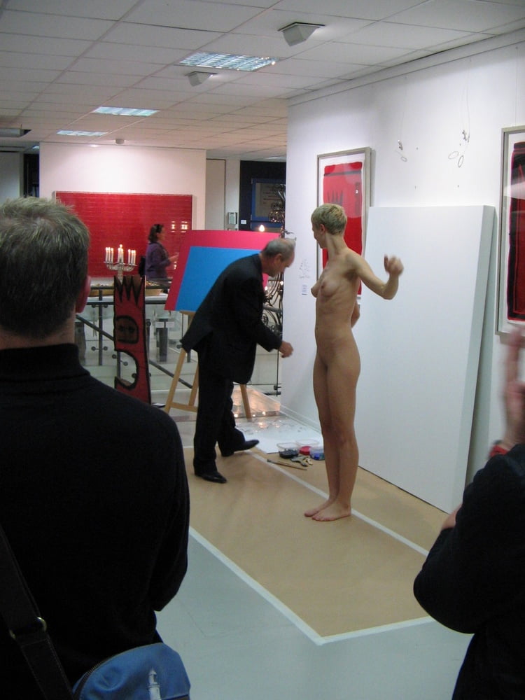 naked in a museum #105771987