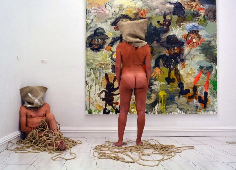 naked in a museum #105772062