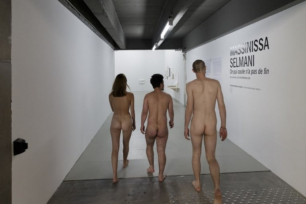 naked in a museum #105772171