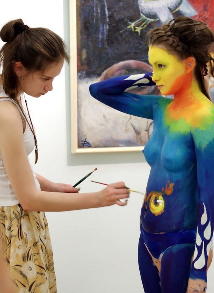 naked in a museum #105772281
