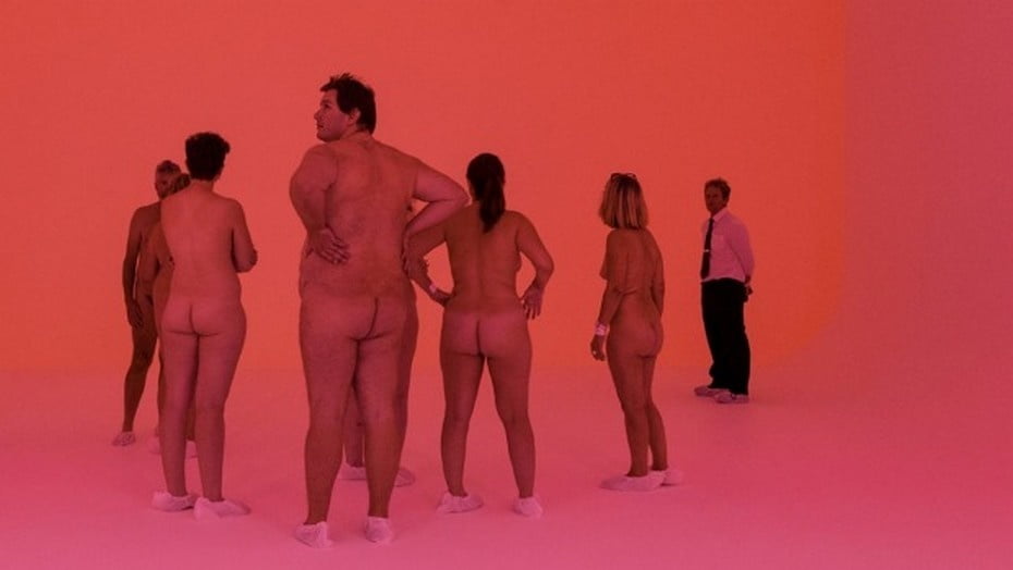 naked in a museum #105772421