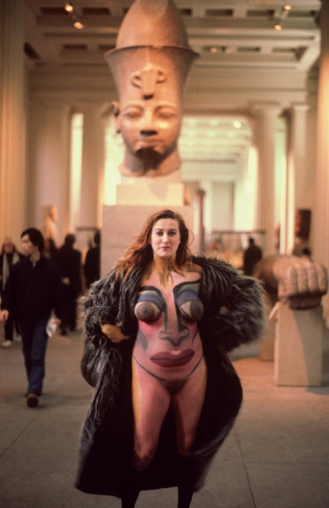 naked in a museum #105772670