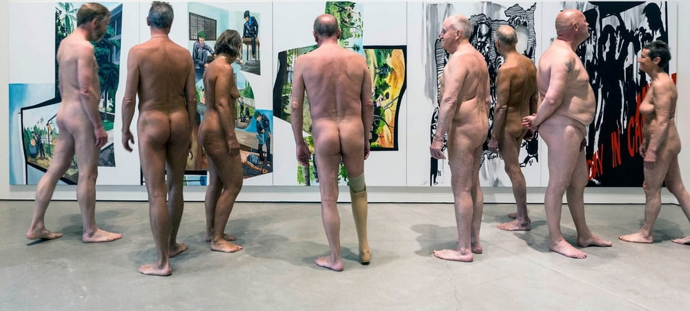 naked in a museum #105772705
