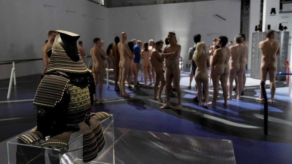 naked in a museum #105772721
